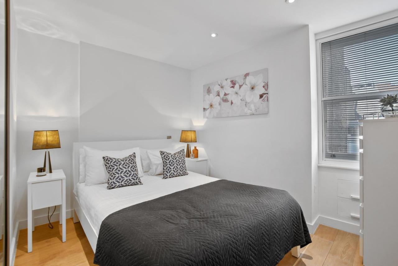 Berwick Street By Aeria Apartments London Bagian luar foto